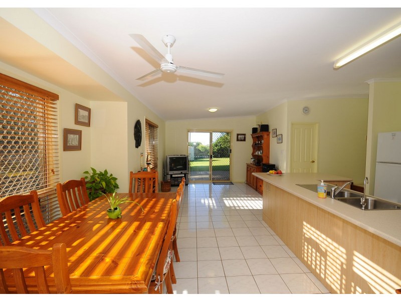 7 Victor Drive, Kawungan QLD 4655