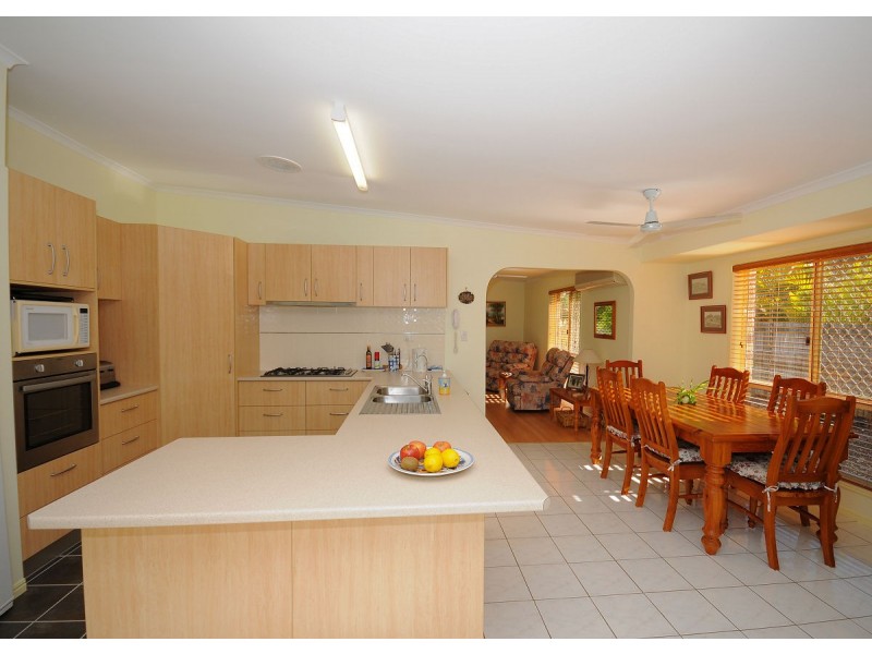 7 Victor Drive, Kawungan QLD 4655