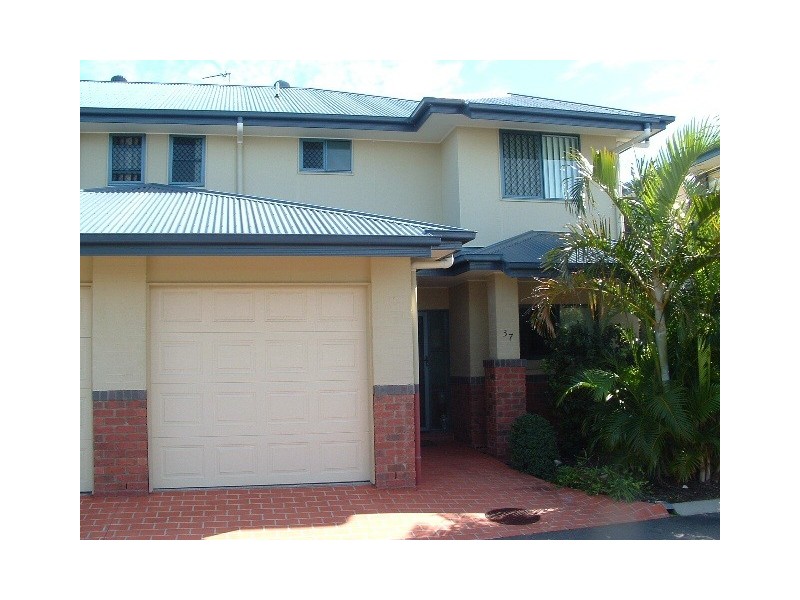 37/34 Elizabeth Street, Urangan QLD 4655