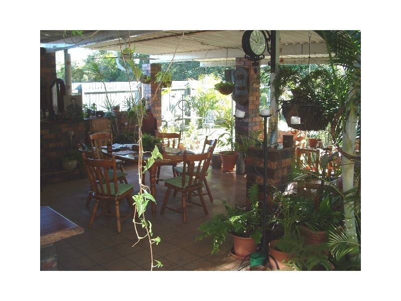 16 Southerden Street, Torquay QLD 4655