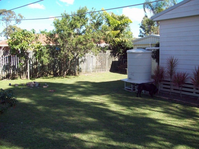 86 North Street, Point Vernon QLD 4655