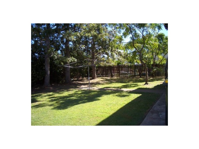 14  Hayworth Street, Point Vernon QLD 4655