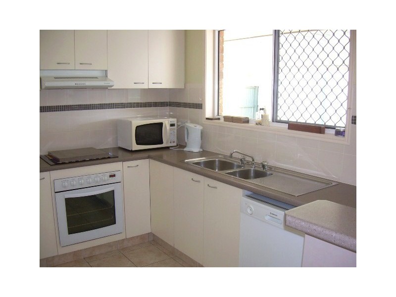 Eli Waters QLD 4655