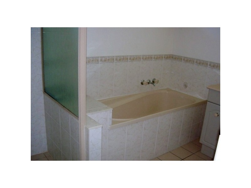 Eli Waters QLD 4655
