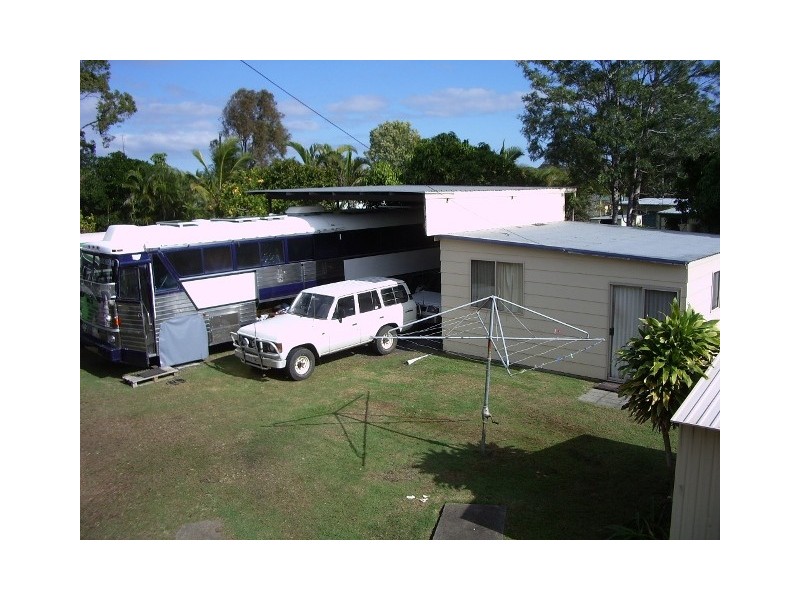 3 Herbert Street, Urangan QLD 4655