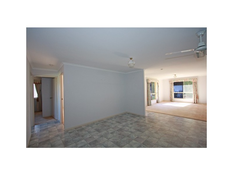 36 Tristania Cres, Urangan QLD 4655