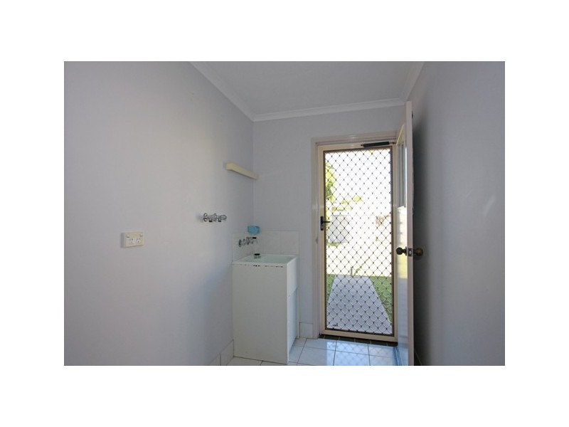 36 Tristania Cres, Urangan QLD 4655