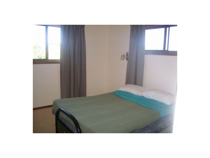 82 Beck Road, Urangan QLD 4655