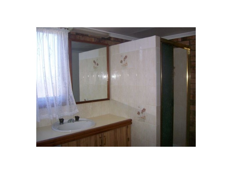 82 Beck Road, Urangan QLD 4655