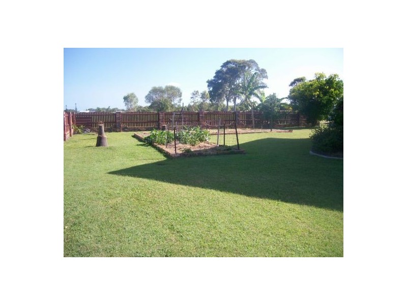 82 Beck Road, Urangan QLD 4655