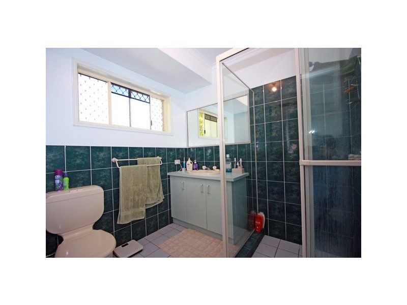 35 Orchid Ave, Urangan QLD 4655