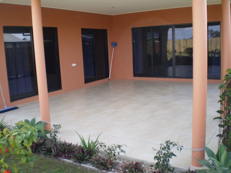 33 Traviston, Burrum Heads QLD 4659