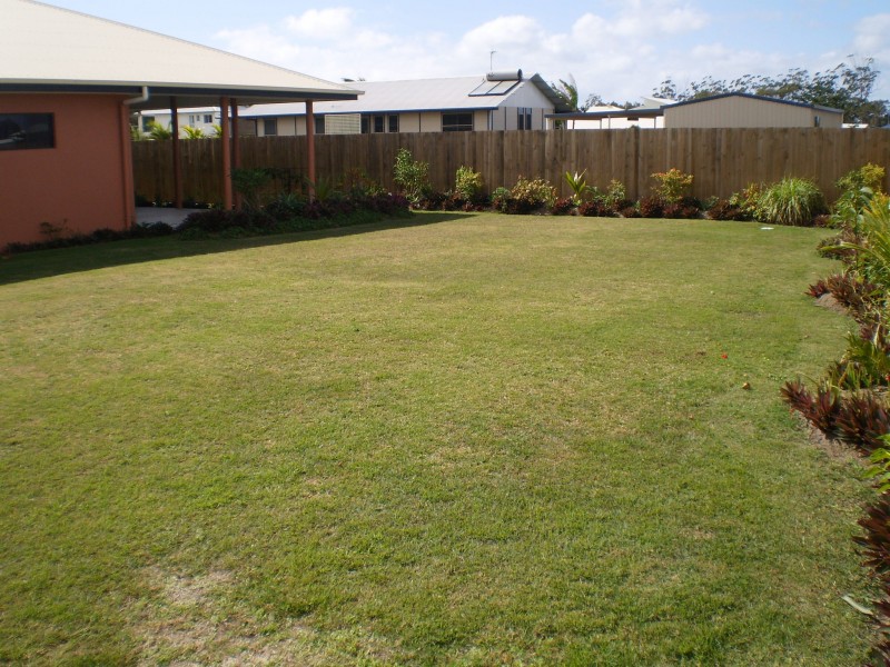 33 Traviston, Burrum Heads QLD 4659