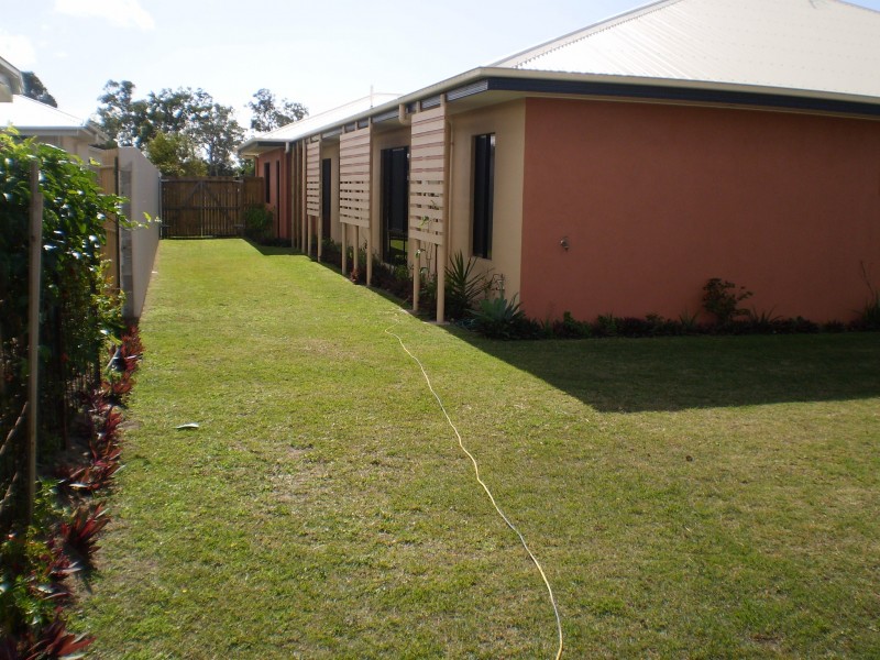 33 Traviston, Burrum Heads QLD 4659