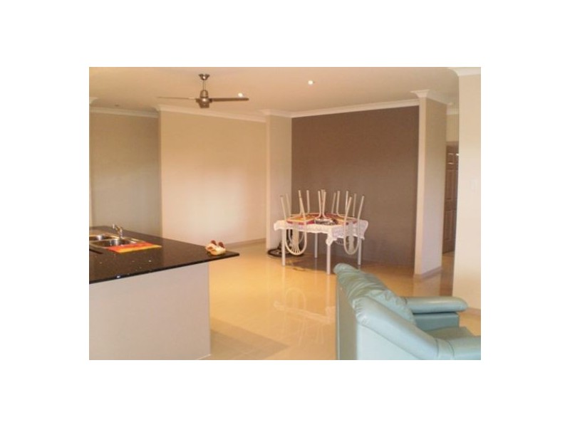 33 Traviston Way, Burrum Heads QLD 4659