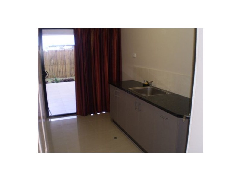 33 Traviston Way, Burrum Heads QLD 4659