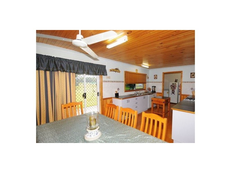 114 Rowley Road, Booral QLD 4655