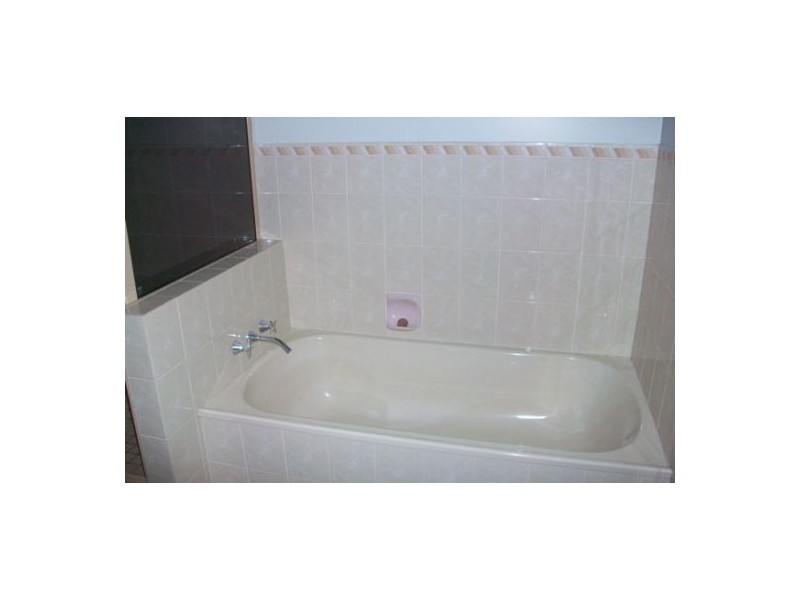 6/16-18 McKean Road, Scarness QLD 4655