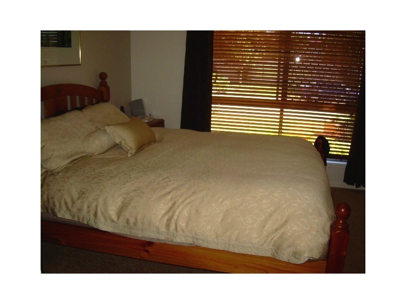 17 St Joseph Dr, Urraween QLD 4655