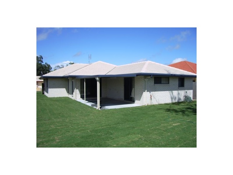 17 Bianca Court, Torquay QLD 4655