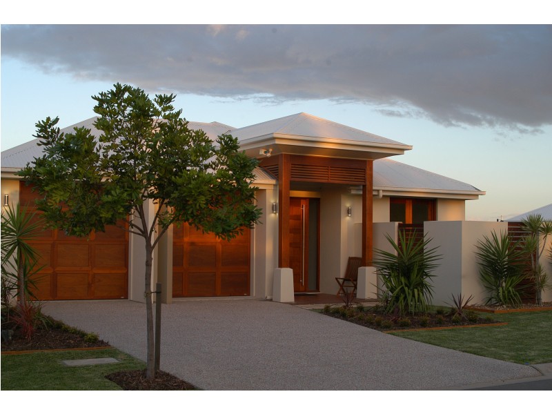 17 Harmony Avenue, Urraween QLD 4655