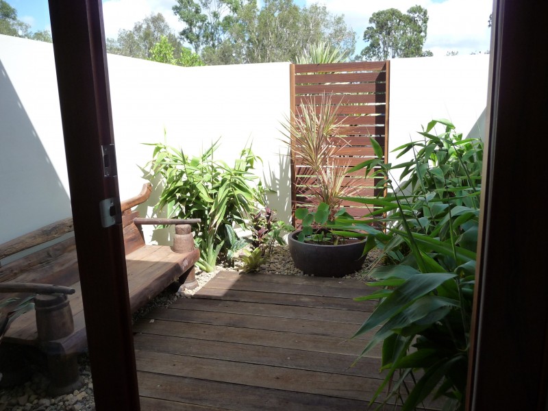 17 Harmony Avenue, Urraween QLD 4655