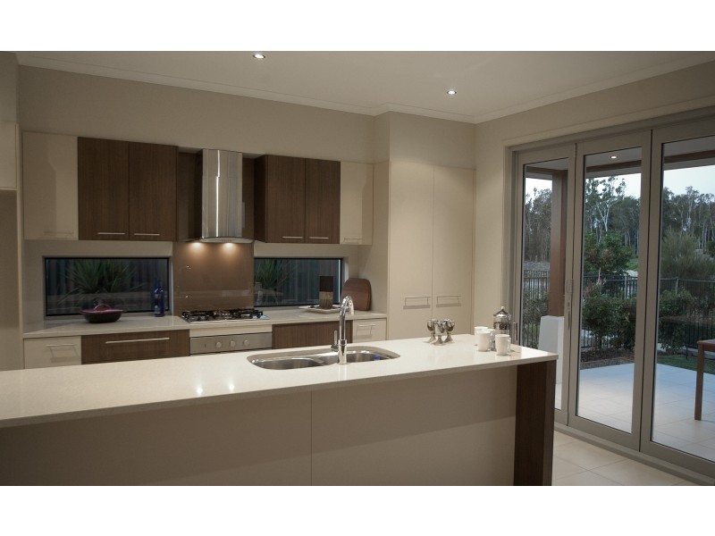 17 Harmony Avenue, Urraween QLD 4655