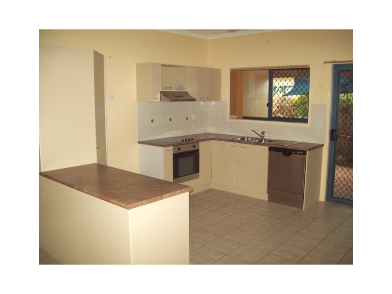 Unit 44-34 Elizabeth Street, Urangan QLD 4655