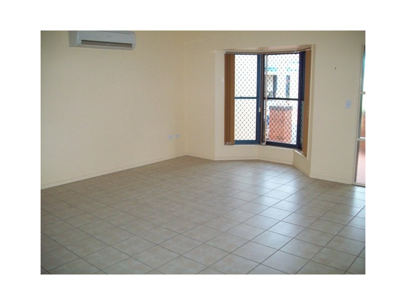 Unit 44-34 Elizabeth Street, Urangan QLD 4655