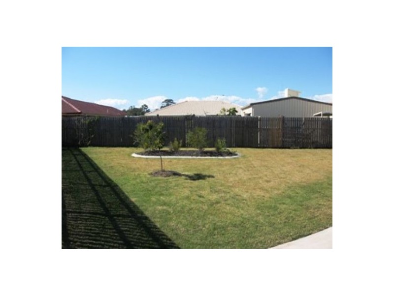 19A Joselyn Drive, Point Vernon QLD 4655