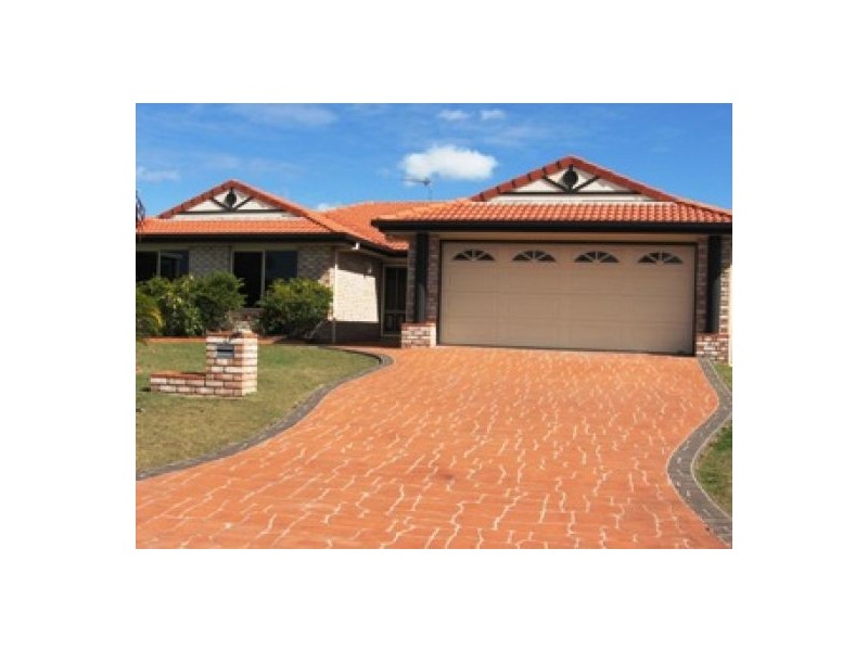 28 Bushlark Avenue, Eli Waters QLD 4655