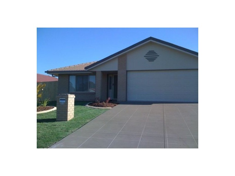 23 Moonstone drive, Urangan QLD 4655