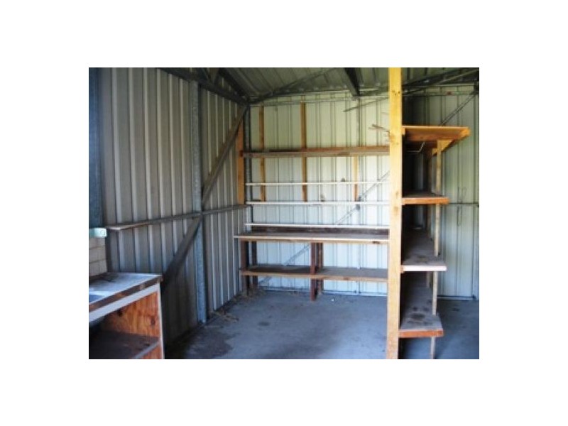 10 Merrilyn Court, Urangan QLD 4655