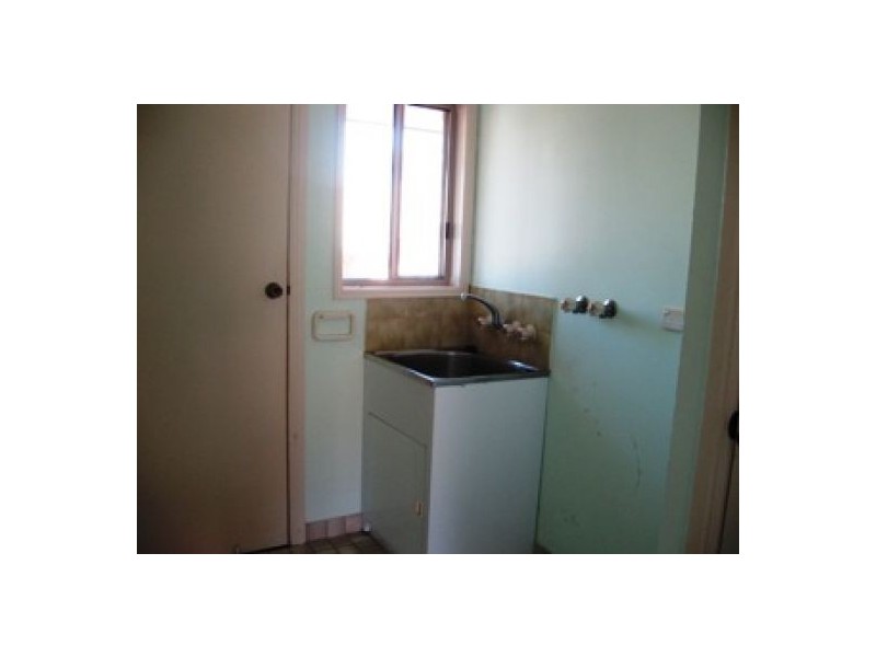 10 Merrilyn Court, Urangan QLD 4655