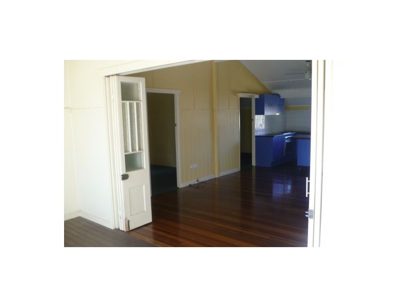 21 Scarborough Street, Scarness QLD 4655