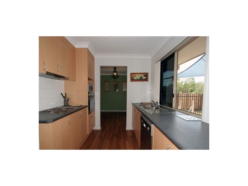 25  Sandpiper St, River Heads QLD 4655
