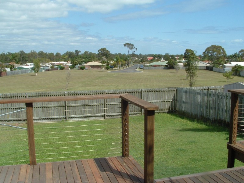 68 Murphy Street, Point Vernon QLD 4655