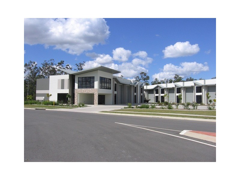 3/4 Enterprise Circuit, Maryborough West QLD 4650