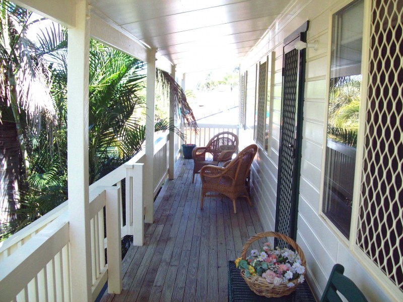 113 Pulgul St, Urangan QLD 4655