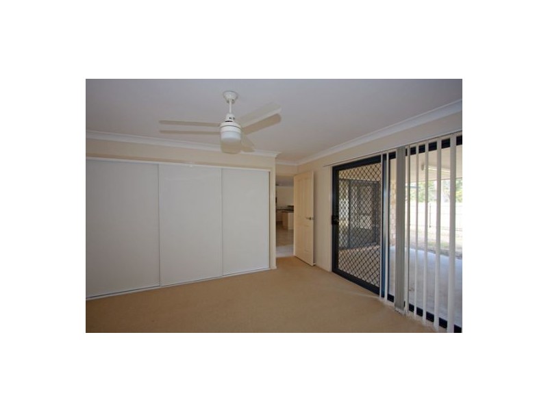 6  Stringybark Dr, Urangan QLD 4655