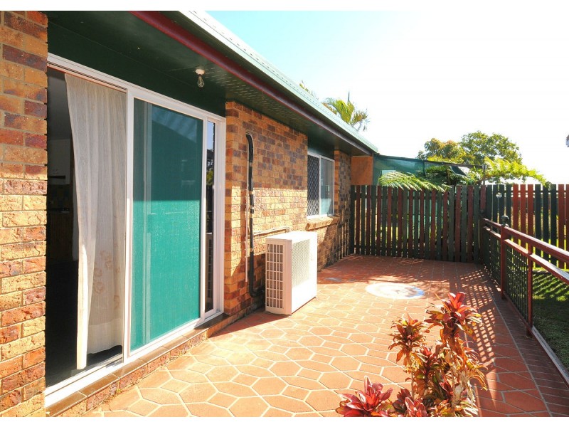 19 Michelle Drive, Point Vernon QLD 4655