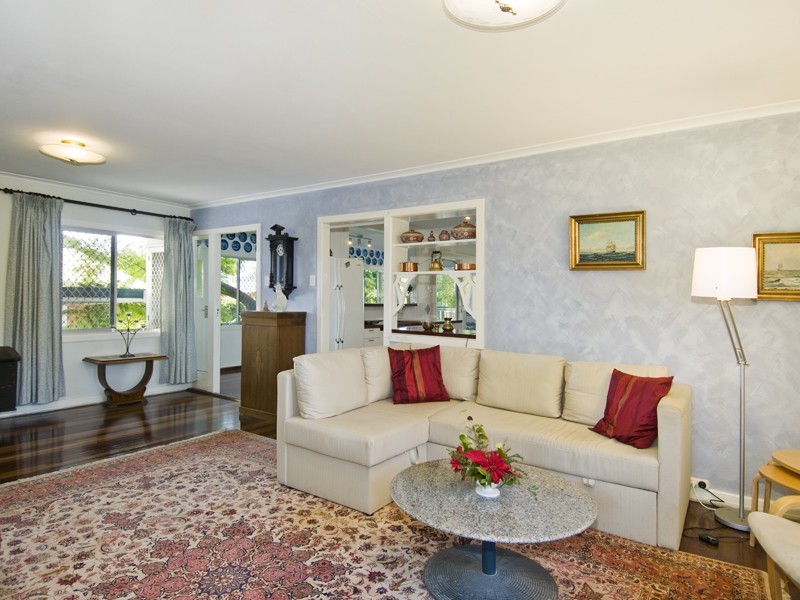 202 Long Street, Point Vernon QLD 4655