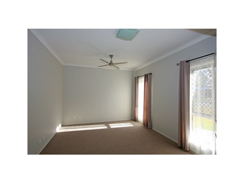 9 Stringybark Dr, Urangan QLD 4655