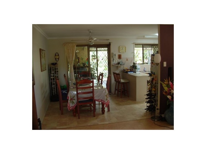 30 Squire Street, Kawungan QLD 4655