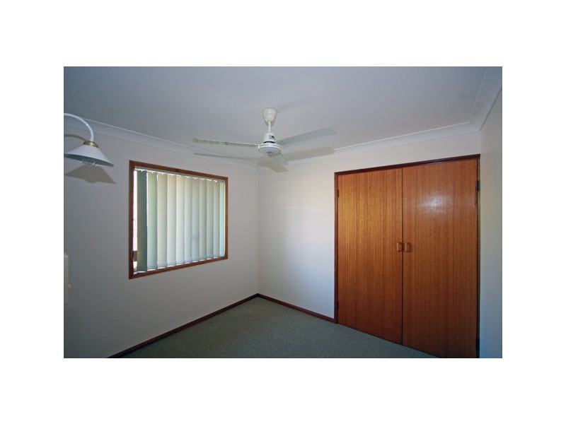 1 Greenway Dr, Pialba QLD 4655