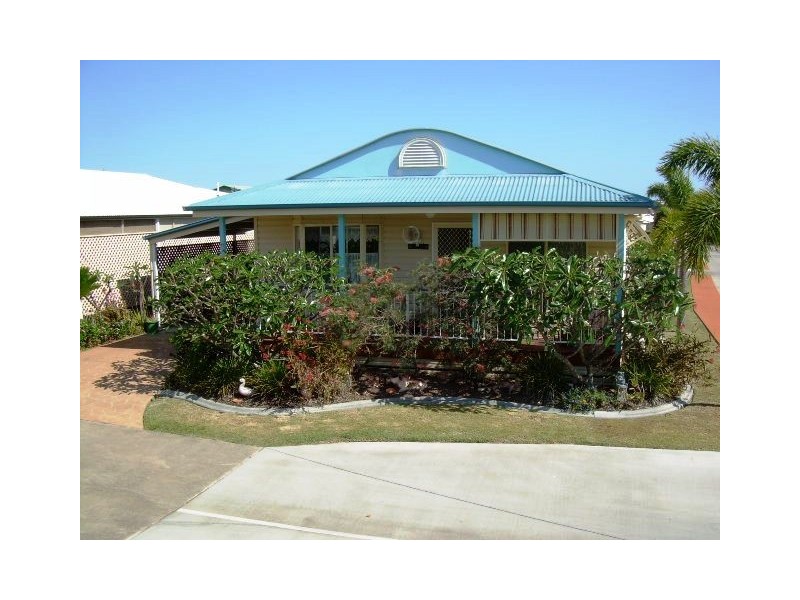 27 Starfish Ave. Golden Shores. 7. Bay Dr., Pialba QLD 4655