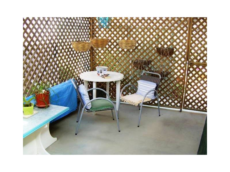 27 Starfish Ave. Golden Shores. 7. Bay Dr., Pialba QLD 4655