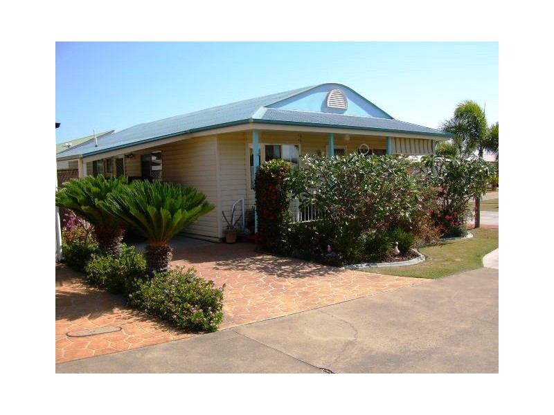 27 Starfish Ave. Golden Shores. 7. Bay Dr., Pialba QLD 4655