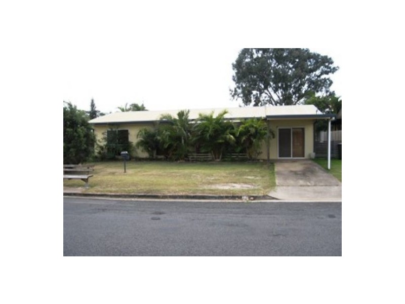 27 Mayfair Street, Point Vernon QLD 4655