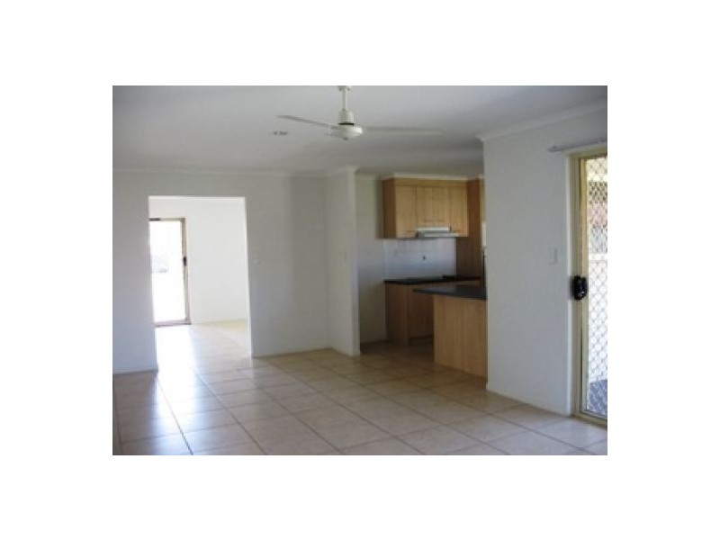 21 Joselyn Drive, Point Vernon QLD 4655